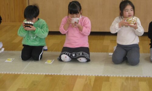 初めてお茶会体験をしました